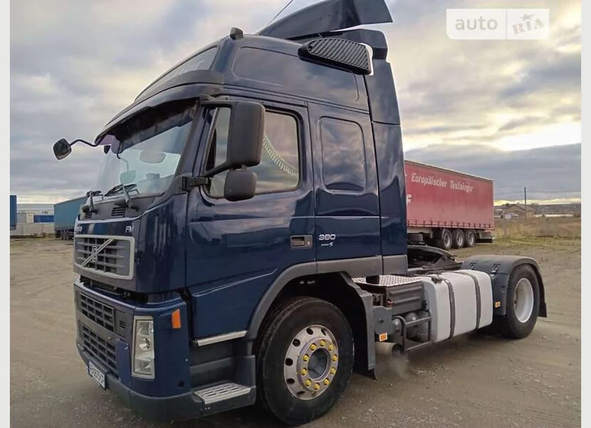 VOLVO FM9